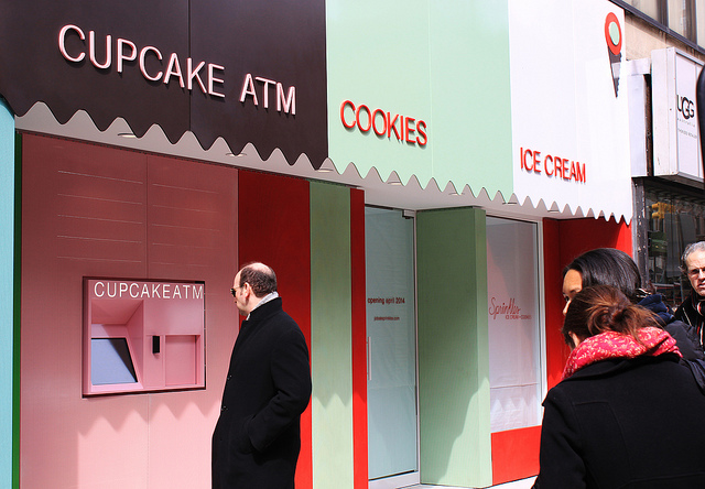 Cupcake vending - Automation Utopia